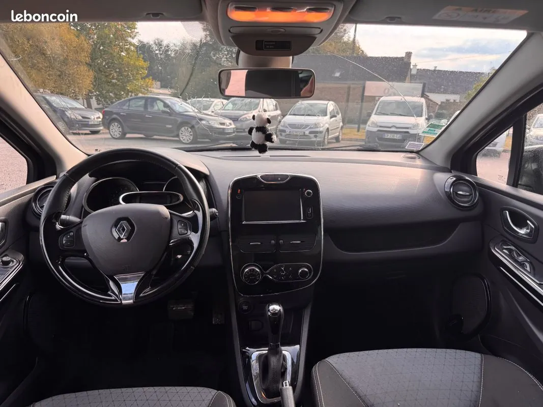 Renault Clio 2014 photo 4