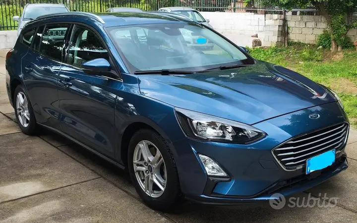 Ford Focus 2022 photo 3