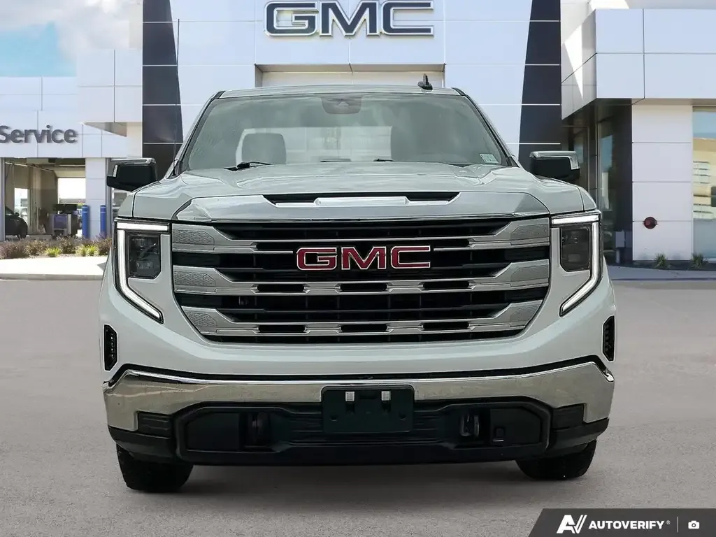 GMC Sierra 1500 2024 photo 3