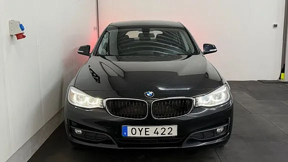 BMW 320D 2016 photo 3