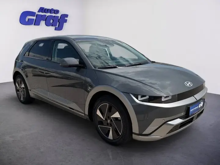 Hyundai Ioniq 5 photo 2