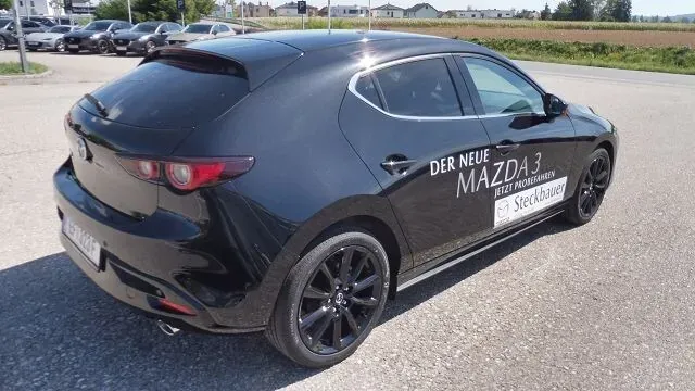 Mazda Mazda3 2026 photo 3
