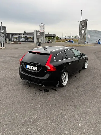 Volvo V60 2016 photo 3