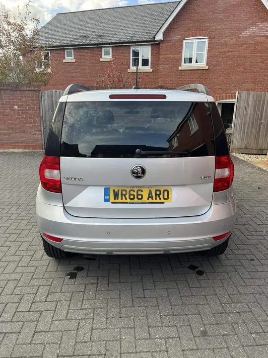 Skoda Yeti 2016 photo 3