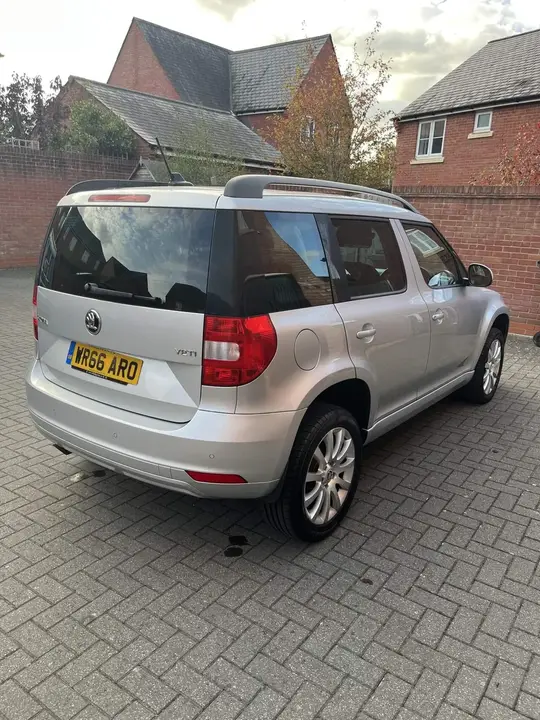 Skoda Yeti 2016 photo 4
