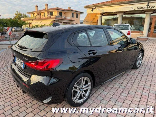BMW 1 Series 2022 photo 4