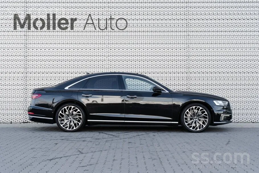 Audi A8 2021 photo 5