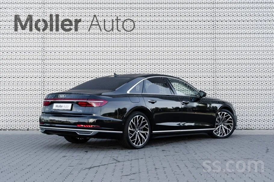 Audi A8 2021 photo 4