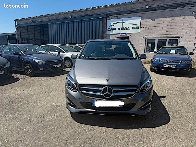 Mercedes-Benz B-Class 2017 photo 2