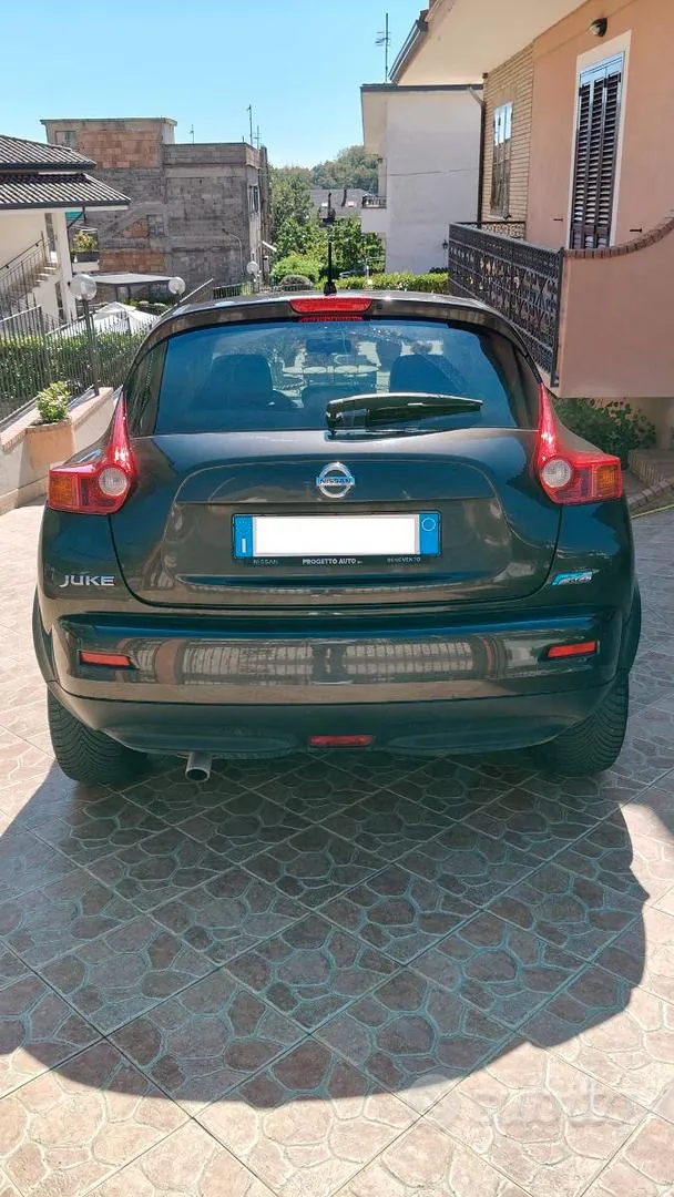 Nissan Juke 2011 photo 4