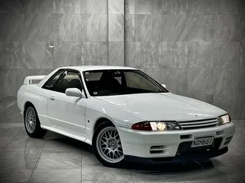 Nissan Skyline 1994 photo 2