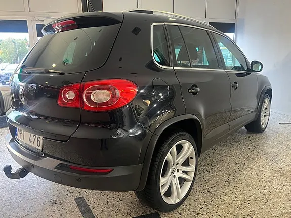 Volkswagen Tiguan 2011 photo 5