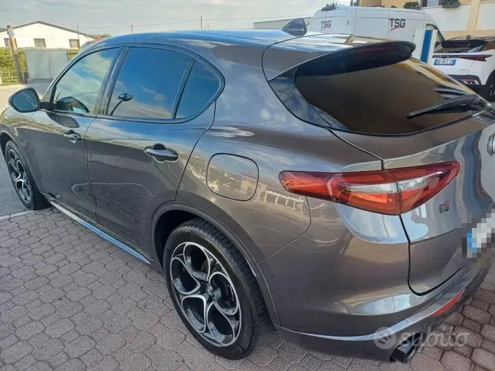 Alfa Romeo Stelvio 2020 photo 4