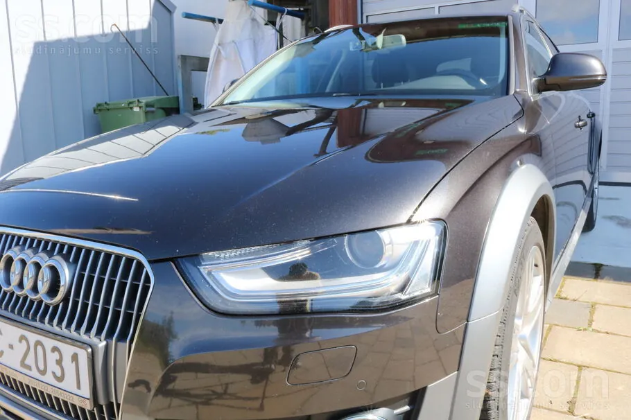 Audi A4 Allroad 2012 photo 5