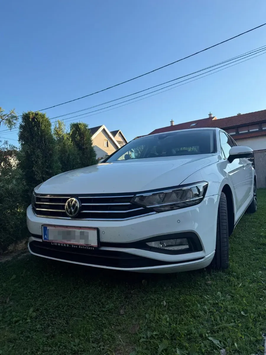 Volkswagen Passat 2020 photo 2
