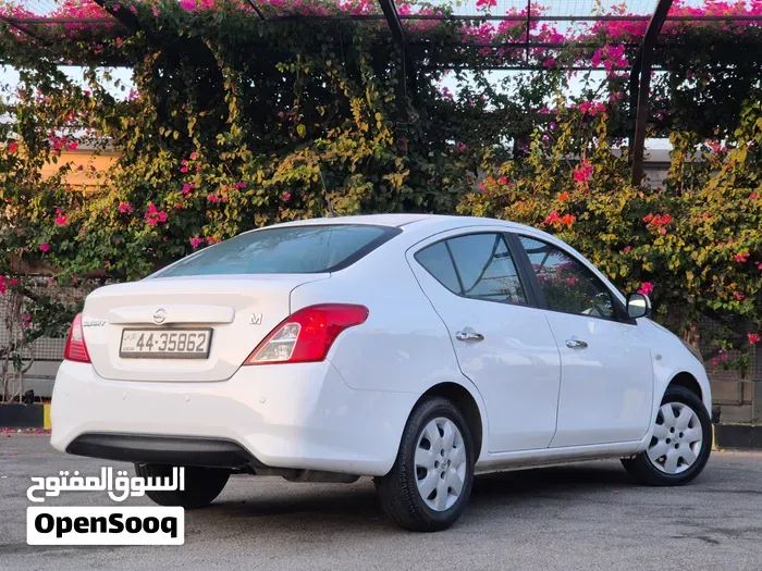 Nissan Sunny 2023 photo 4