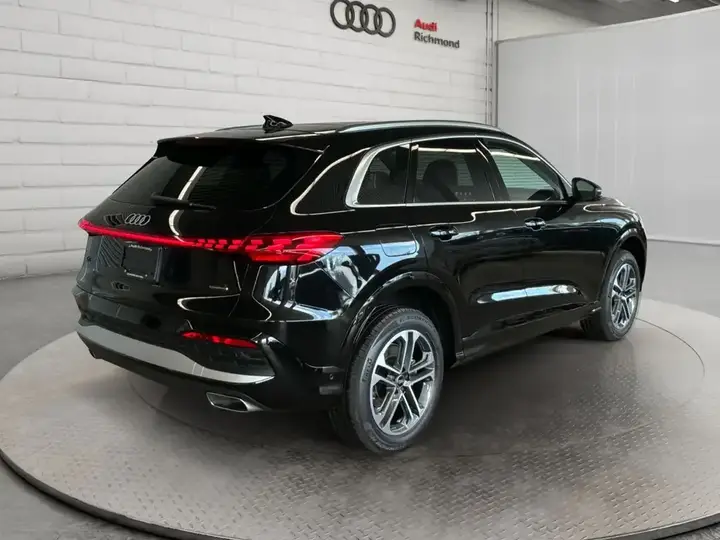 Audi Q5 2026 photo 5