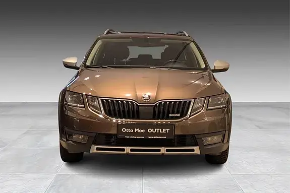 Skoda Octavia Scout 2018 photo 2