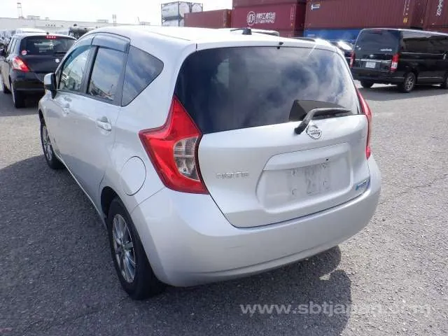 Nissan Note X Dig-S 2014 photo 3