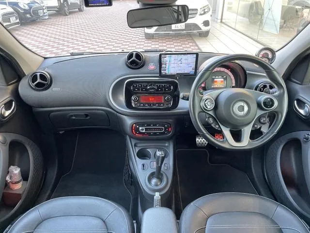 Smart Smart Forfour 2018 photo 2