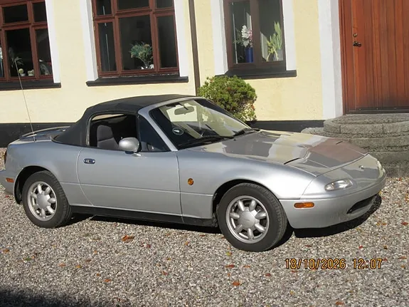 Mazda Mx-5 1990 photo 4