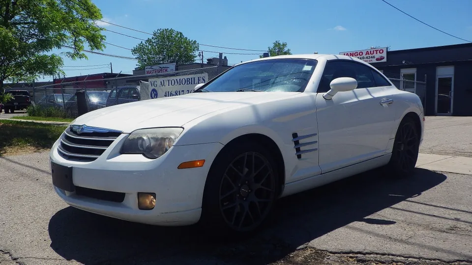 Chrysler Crossfire 2004 photo 2
