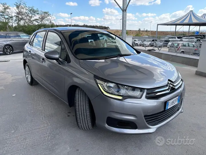 Citroen C4 2017 photo 2