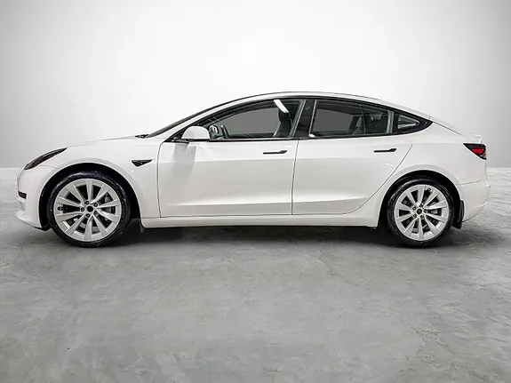 Tesla Model 3 2021 photo 2