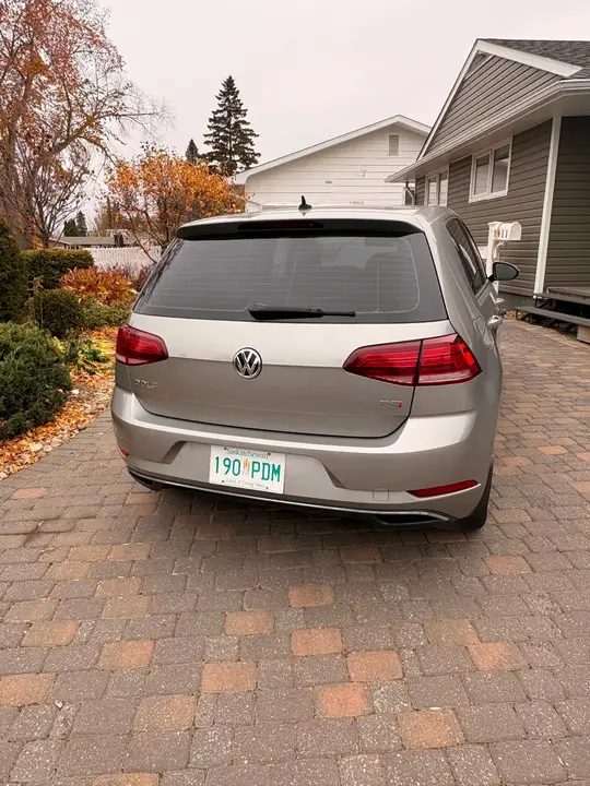 Volkswagen Golf 2018 photo 3