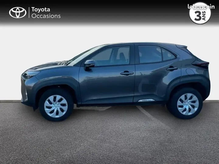 Toyota Yaris Cross 2025 photo 3