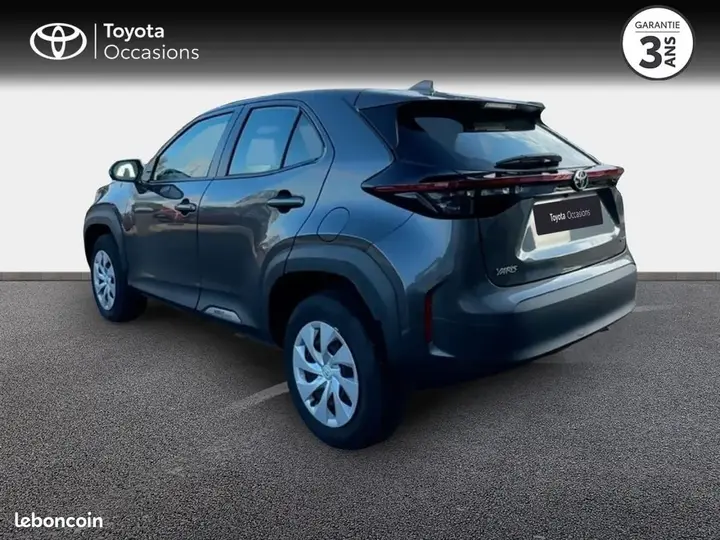 Toyota Yaris Cross 2025 photo 2