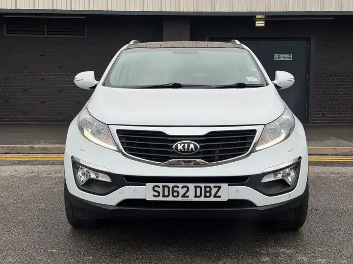 Kia Sportage 2013 photo 2