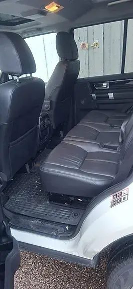 Land Rover Discovery 4 2010 photo 5