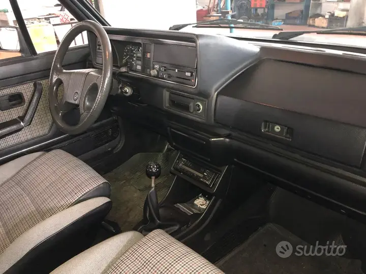 Volkswagen Golf 1988 photo 4