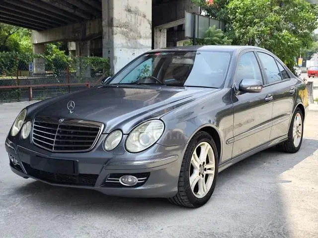 Mercedes-Benz E280