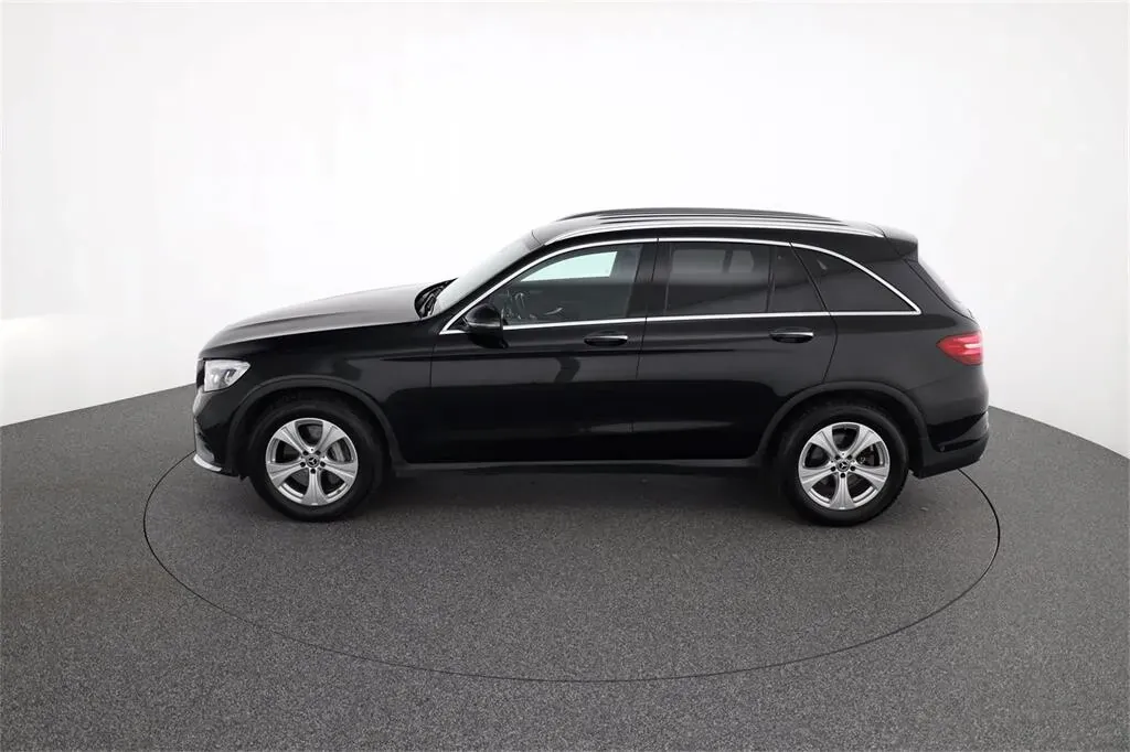 Mercedes-Benz Glc-Class 2018 photo 3