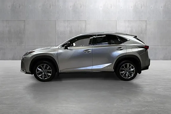 Lexus Nx300H 2016 photo 2
