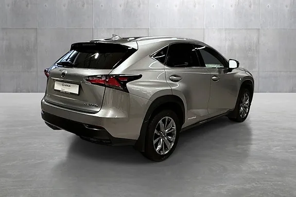Lexus Nx300H 2016 photo 5