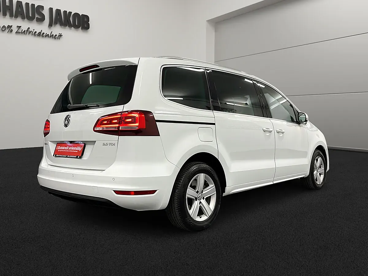 Volkswagen Sharan 2018 photo 2
