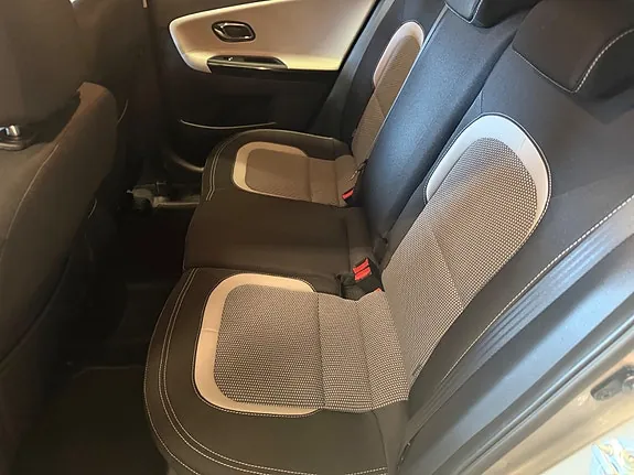 Kia Ceed 2016 photo 4