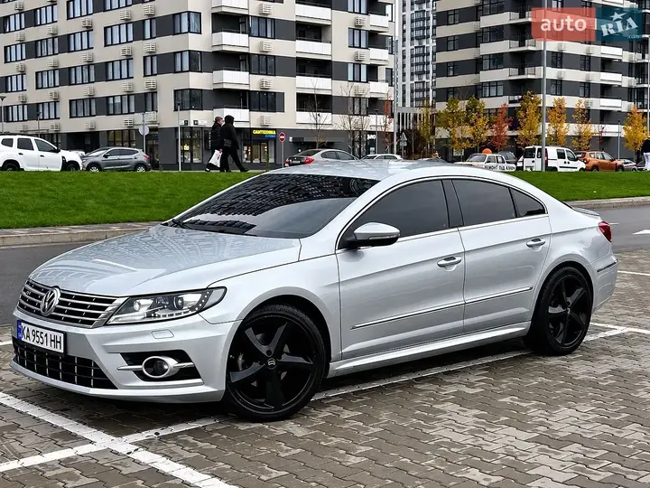 Volkswagen Cc / Passat Cc 2013 photo 2