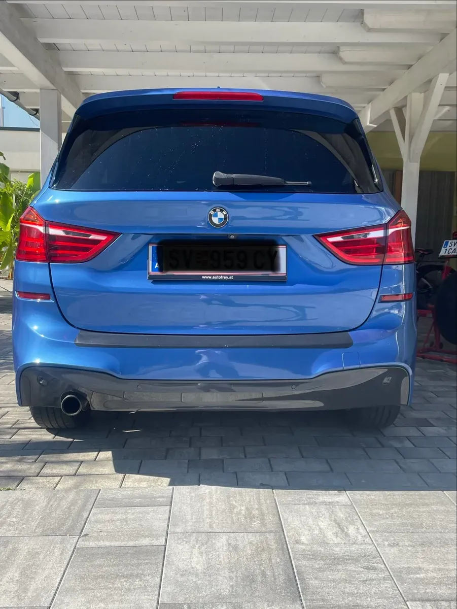 BMW 2 Series 2017 photo 2