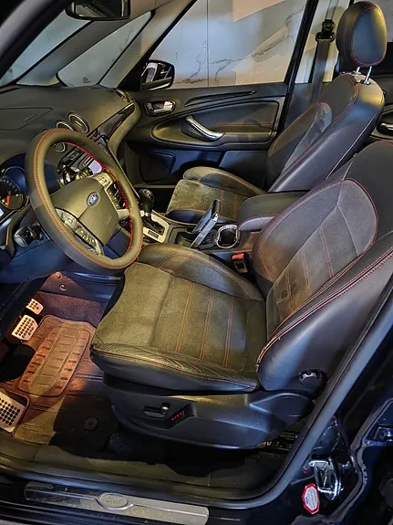 Ford S-Max 2013 photo 3