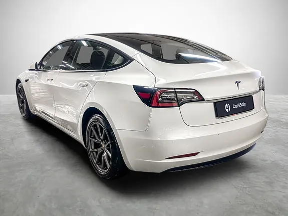 Tesla Model 3 2021 photo 3