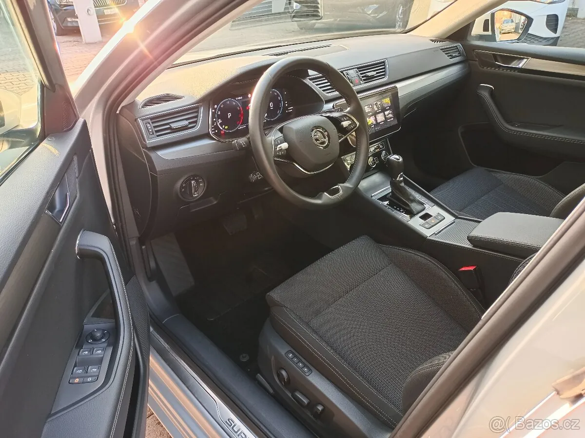 Skoda Superb 2022 photo 5