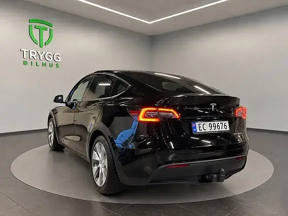 Tesla Model Y 2021 photo 3