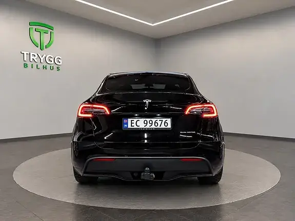Tesla Model Y 2021 photo 4