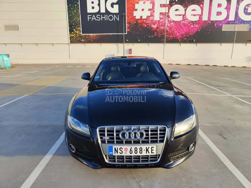 Audi A5 2009 photo 2