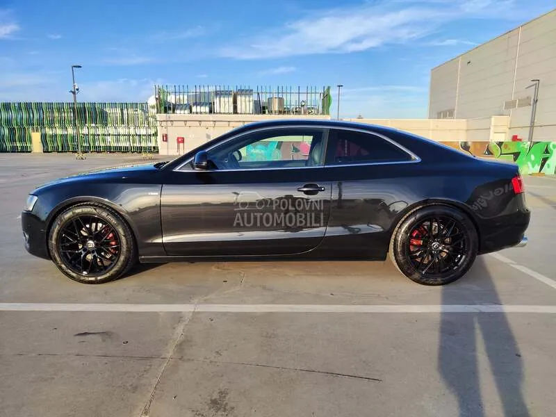 Audi A5 2009 photo 3