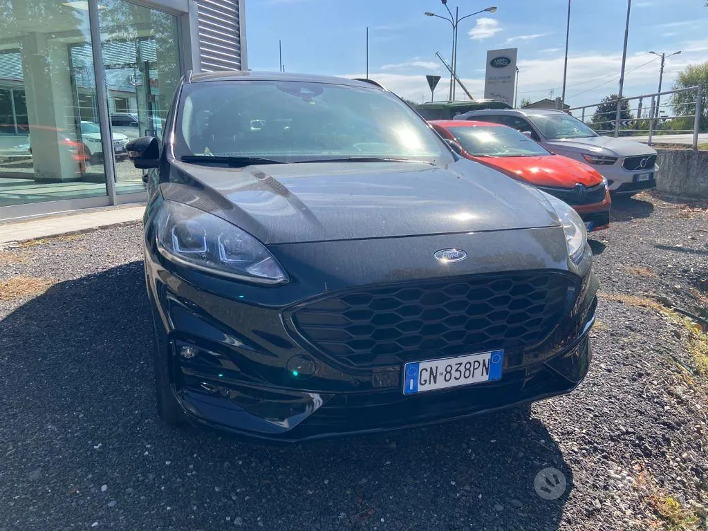Ford Kuga 2023 photo 2